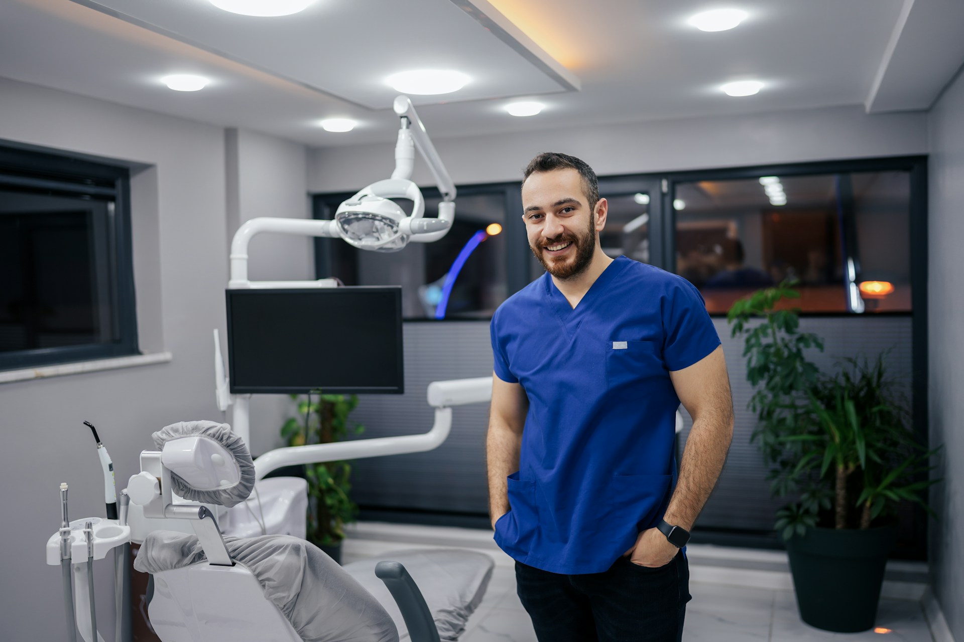 How Dental Practices Are Using AI Receptionists to Handle Patient Calls and Reduce No-Shows